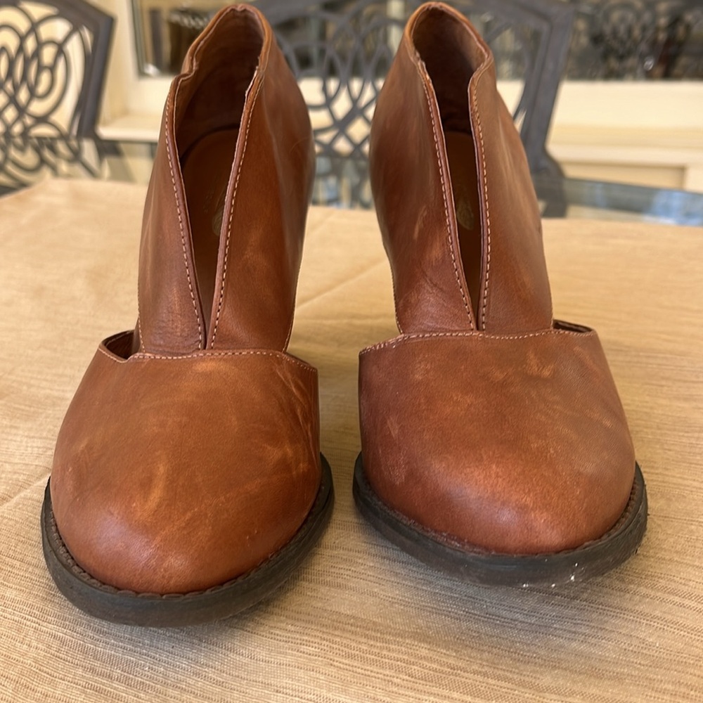 Free People Jeffrey Campbell New-never worn Brown leather Womens 10 bootie shoes - Picture 2 of 9